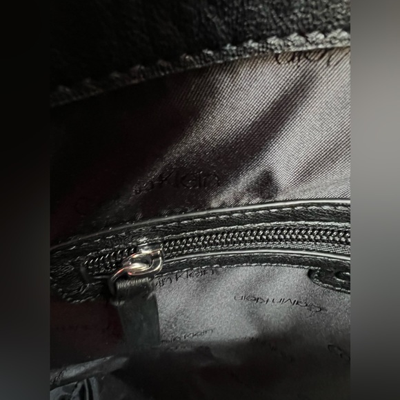 CALVIN KLEIN - purse color black leather with silver hardware. - Picture 10 of 15